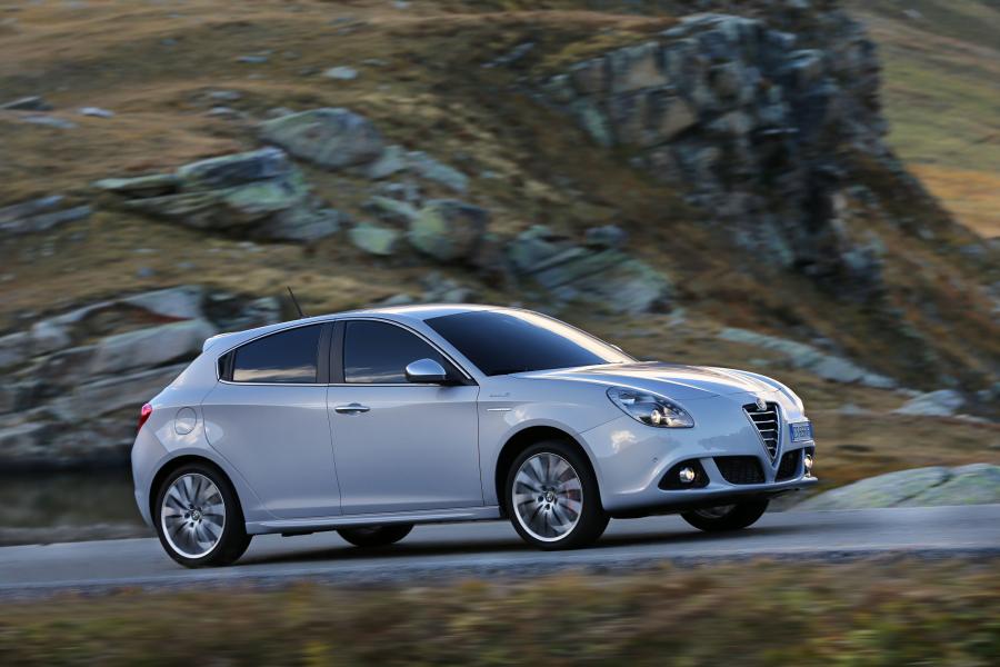  Alfa Romeo Giulietta Sportiva (940) 2013 года  (WW) (фото 11 из 32)